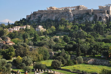 Fototapeta na wymiar View of the Acropolis in Athens