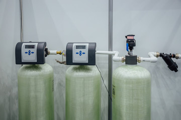 Cylinders with digital displayed pressure gauge
