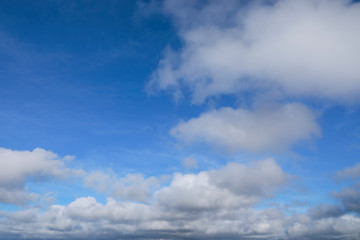 Fototapeta premium blue sky with white clouds to horizon