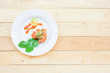 Mackerel in tomato sauce with Thai dressed salad 