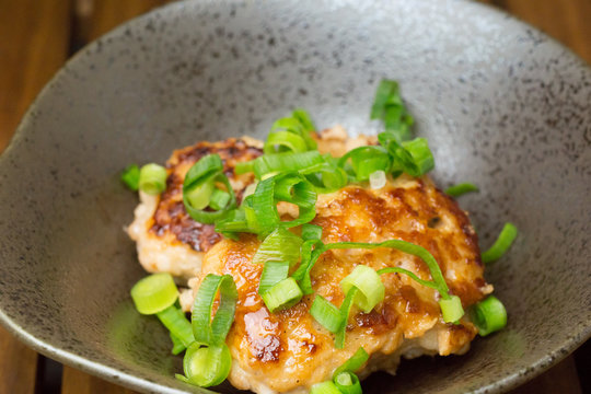 Grilled ground poultry