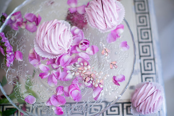 Cupcakes with flowers