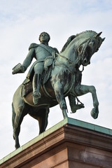 Obraz premium Equestrian statue of King Carl XIV Johan in Oslo, Norway. The statue was erected in 1875.
