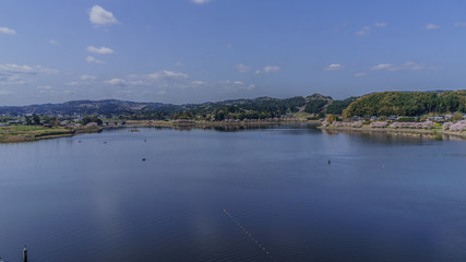 Fototapeta na wymiar 春の高滝湖の風景