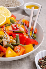 Vegetable salad with beans