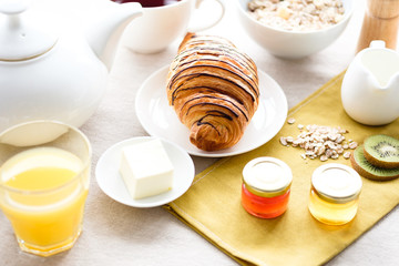 Obraz na płótnie Canvas French breakfast with croissant