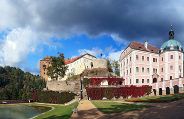 Panorama von Schloss Petschau in Böhmen