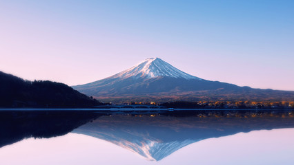 Fototapeta na wymiar Autumn Season Fuji Mountain at Kawaguchiko lake, Japan.