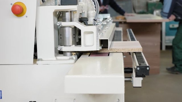 Single sided automatic edge bander on factory