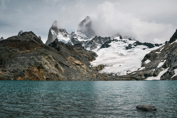 Obraz premium Fitz Roy in Los Glaciares in the Fitz Roy Region of Patagonia in Southern Argentina