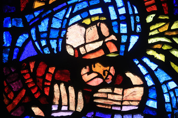Vierge à l'Enfant. Vitrail de Paul Bony et d'Alexandre Cingria (1879-1945). / Virgin and Child. Stained glass by Alexandre Cingria. Notre-Dame des Alpes church.