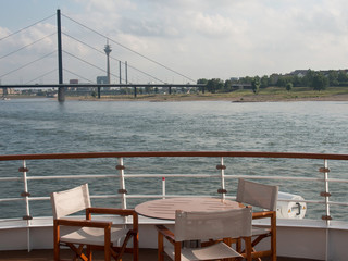 flusskreuzfahrt bei Düsseldorf