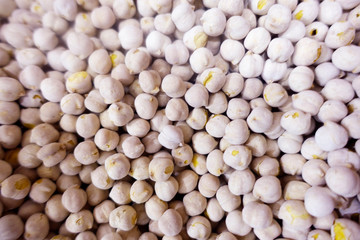 White chickpeas