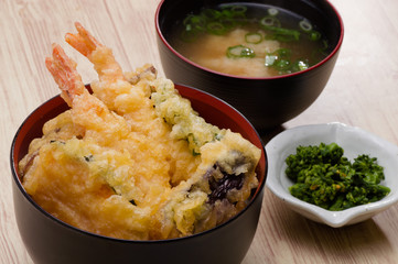 天ぷら丼