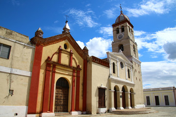 Fototapeta na wymiar Die Kathedrale von Bayamo-Kuba