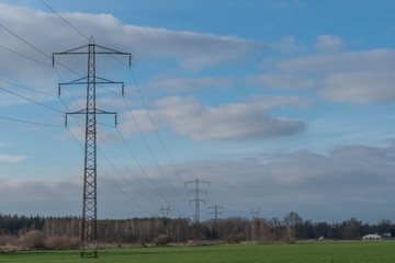 Fototapeta na wymiar Linia elektryczna.