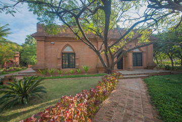 Resort com sua linda arquitetura em Bagan, Myanmar.