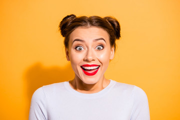 Close-up portrait of her she nice-looking attractive girlish funny cheerful cheery optimistic...