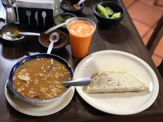 Menudo en Doña Chilo