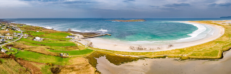 Aerial view of the famous Magheraroarty beach - Machaire Rabhartaigh - on the Wild Atlantic Way in County Donegal - Ireland © Lukassek