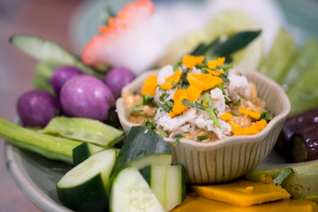 Sweet chili crab eggs with many of vegetables