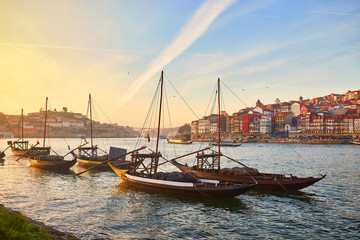 Fototapeta na wymiar Typical portuguese wooden boats, called 