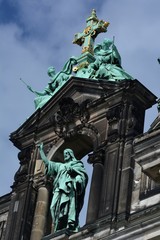 Obraz premium Berlin, Germany – April 9, 2015: Berlin Cathedral, Berliner Dom (Upper parish church and cathedral to Berlin) at the Lustgarten on Museum Island is an Evangelical church and dynastic tomb in Berlin