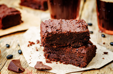 black bean brownies on a wood background