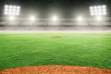Baseballfeld im Stadion im Freien mit Kopierraum © ronniechua