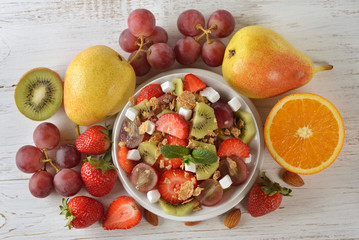 Fototapeta na wymiar Dietary fruit salad