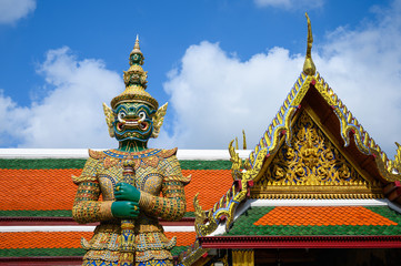 Fototapeta premium Giant statue in Wat Phra Keaw, Royal Grand Palace in Bangkok Thailand.