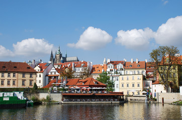 Fototapeta premium Prague Castle view from Vltava river