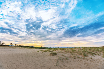 夕暮れの鳥取砂丘