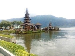 Obraz premium Pure Ulun Danu