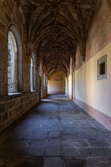 Fototapeta na wymiar Cloister in the Monastery of Santo Tomas. Cloister of silence.