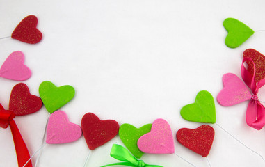 Time to celebrate! Flowers, decorations, decorative ribbons, gifts .. for happy moments!