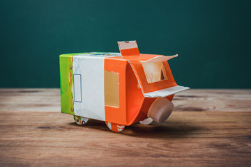 DIY paper milk bag. Creative paper milk bag ideas. Recycle crafts.