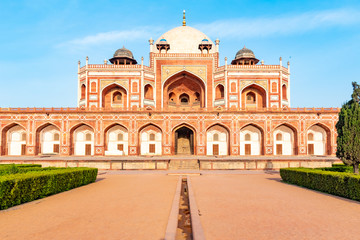 Fototapeta na wymiar Delhi, India, 30 March 2019 - Humayun's tomb is the tomb of the Mughal Emperor Humayun in Delhi, India. The tomb was commissioned by Humayun's first wife and chief consort, Empress Bega Begum