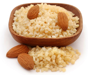 Chopped almonds with whole ones