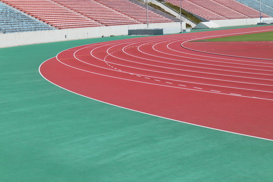 陸上競技場 の画像 732 件の Stock 写真 ベクターおよびビデオ Adobe Stock