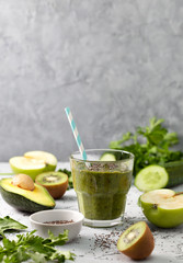 green smoothies in a glass