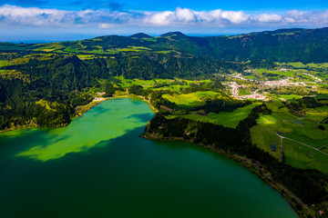 Fototapeta premium Azoren Insel aus der Luft - Sao Miguel