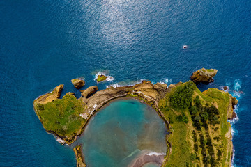 Die Azoren aus der Luft - Sao Miguel - Heisse Quellen, Gärten, Sen und Landschaften aus der Luft 