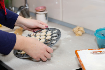 Fototapeta na wymiar cooking dumplings at home