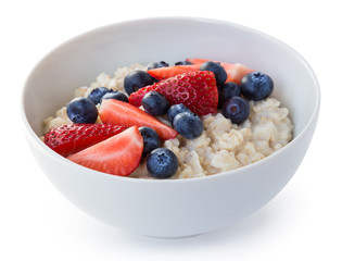 Oatmeal with blueberries and strawberries