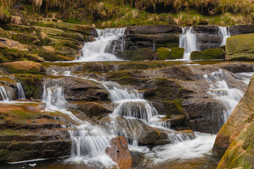 Fototapeta premium Saukin Ridge Waterfall, Peak District, UK