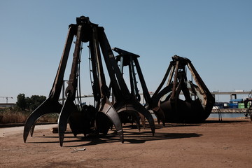 Puerto industrial carga y descarga