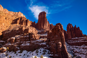Fototapeta na wymiar Fisher Towers trail in Utah home of the canyon country most bizarre landscapes. A maze of soaring pinnacles, fins, spires, and rock formations east of Moab visited by hikers, adventurers and tourist