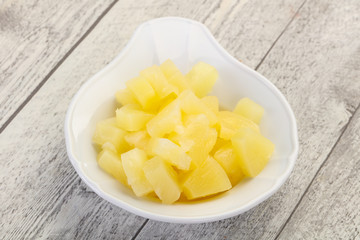 Marinated pineapple pieces