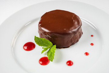 chocolate cake with syrup